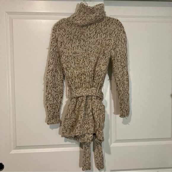 Gap Wool Blend Chunky Knit Belted Button Down Cardigan w/Pockets Size Small - Picture 7 of 10